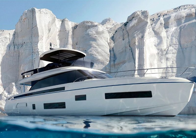 Azimut-Fly-70,-la-yacht-del-costruttore-numero-uno-mondiale-in-vetrina-a-Cannes-com1