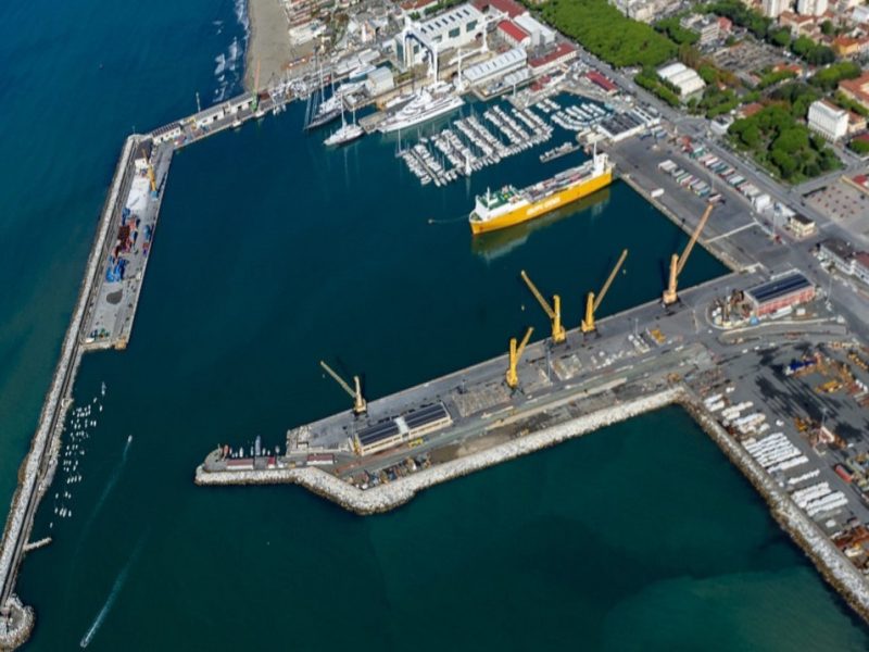 CARRARA PORTO FHP SITCOM1