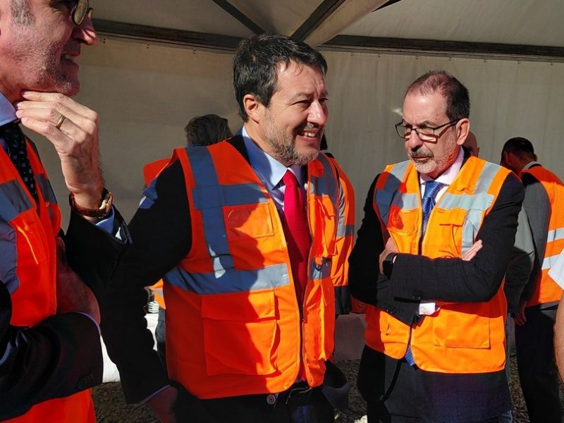 DARSENA EUROPA sopralluogo con Gariglio Salvini Dionisi Canu in primo piano ottobre 2025 5mz
