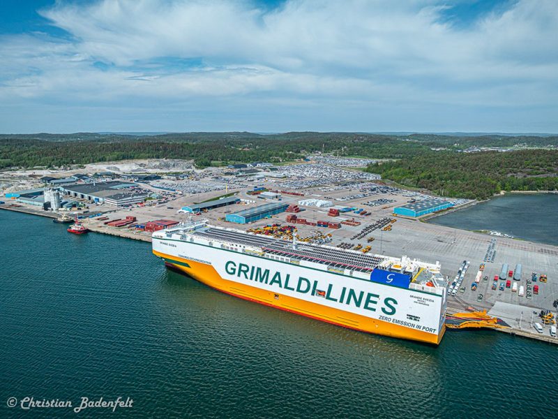 Flotta-Grimaldi—cerimonia-per-la-Grande-Svezia-com2