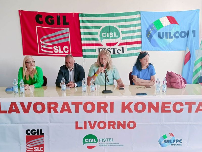 I-sindacalisti-Cgil-Cisl-Uil-di-categoria-all’incontro-per-la-vertenza-Konecta-com1