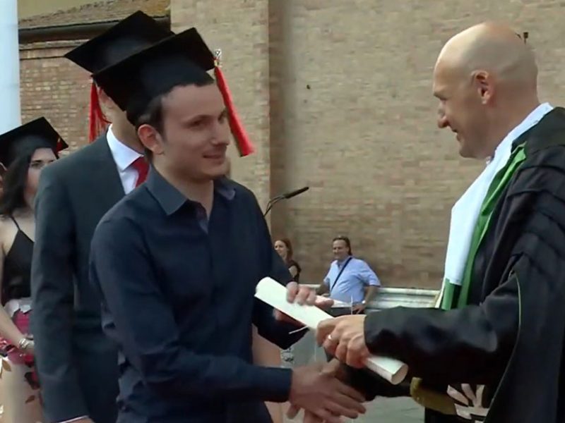 La-cerimonia-del-Graduation-Day–all’università-di-Siena-com2