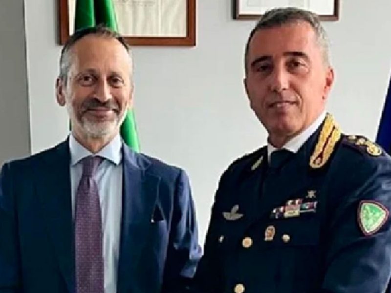 MatteoParoli-LorenzoManso-poliziafrontGeniva-com