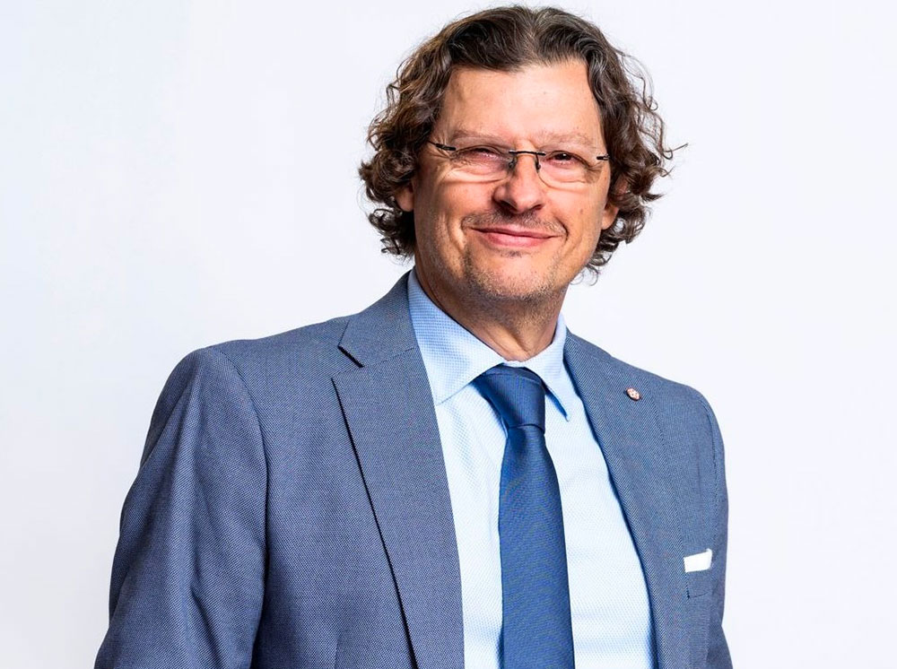 Mirco Raffini I segreti del franchising nel nuovo saggio di Mirco Comparini - La ...