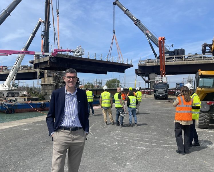 Ponte Fi-Pi-Li riposizionato Gariglio com1