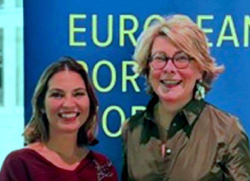 annalisa-tardino-authority-palermo-premiata-in-rappresentanza-di-Assoporti-da-Espo