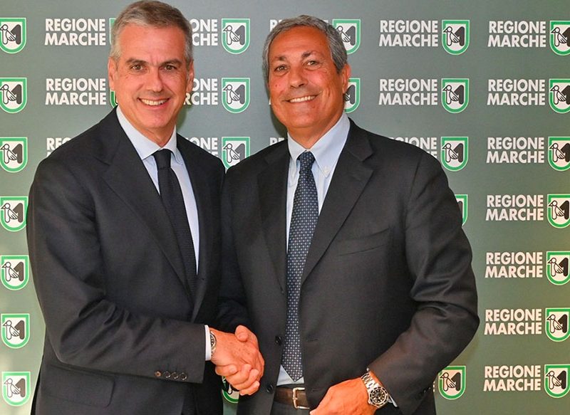 assesssoe-regionale-marche-Giacomo-Bugaro-e-presid-Authority-ancona-Vincenzo-Garofalo-com1