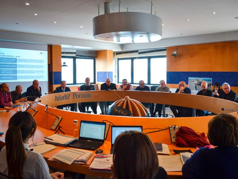 authority-taranto-uno-degli-incontri-per-discutere-il-piano-operativo-triennale-sit11