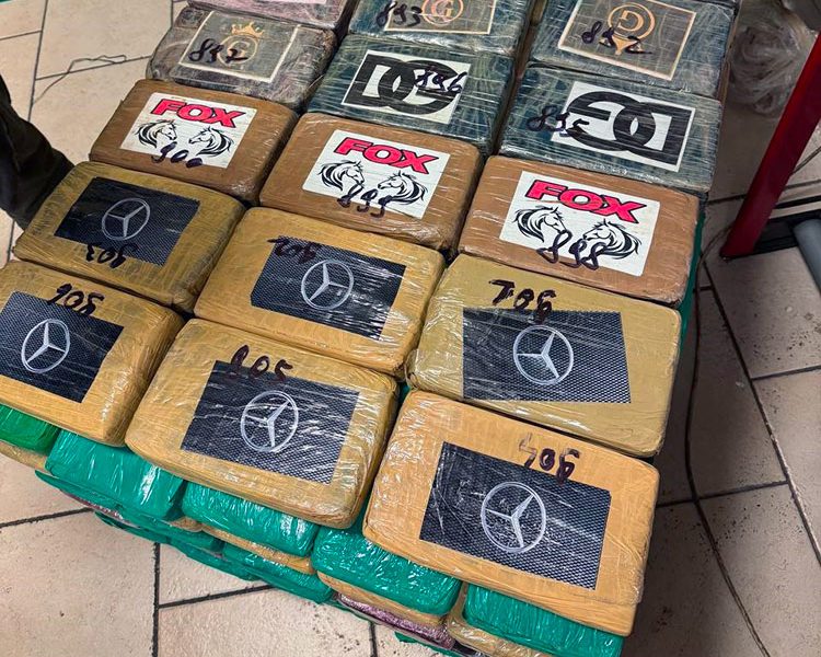 cocaina-guardia-di-finanza3