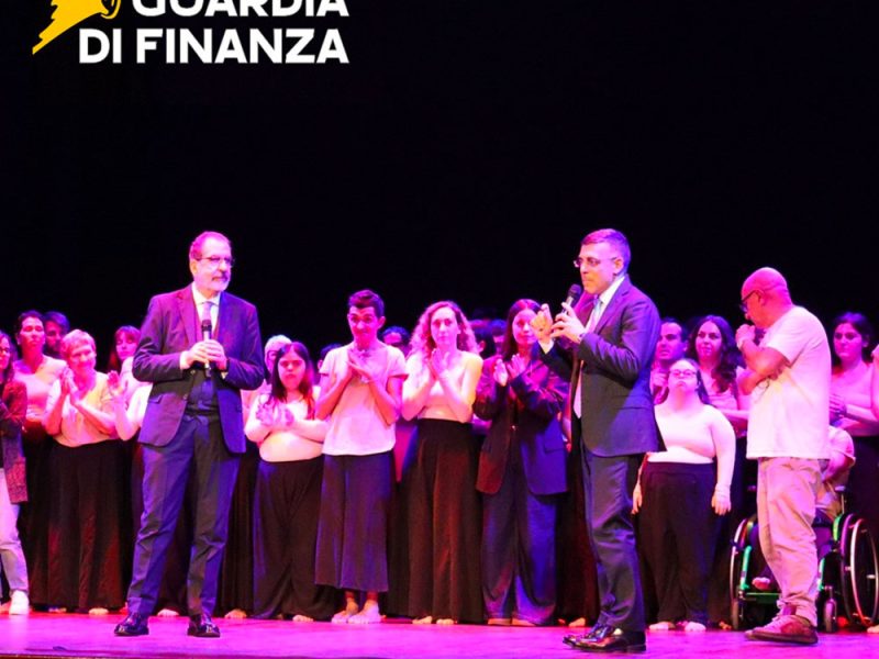 compagnia-mayor-von-frinzius-per-auguri-Guardia-di-Finanza-com2