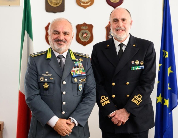 generale joselito minuto com rep aeronavale gdf com1 in visita comando capitanerie