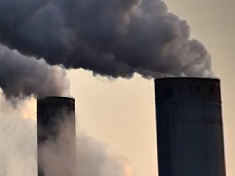 inquinamnto industriale y1