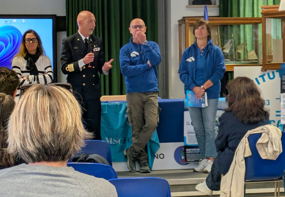 A lezione di mare al Nautico Cappellini con Capitaneria e Marevivo - La ...
