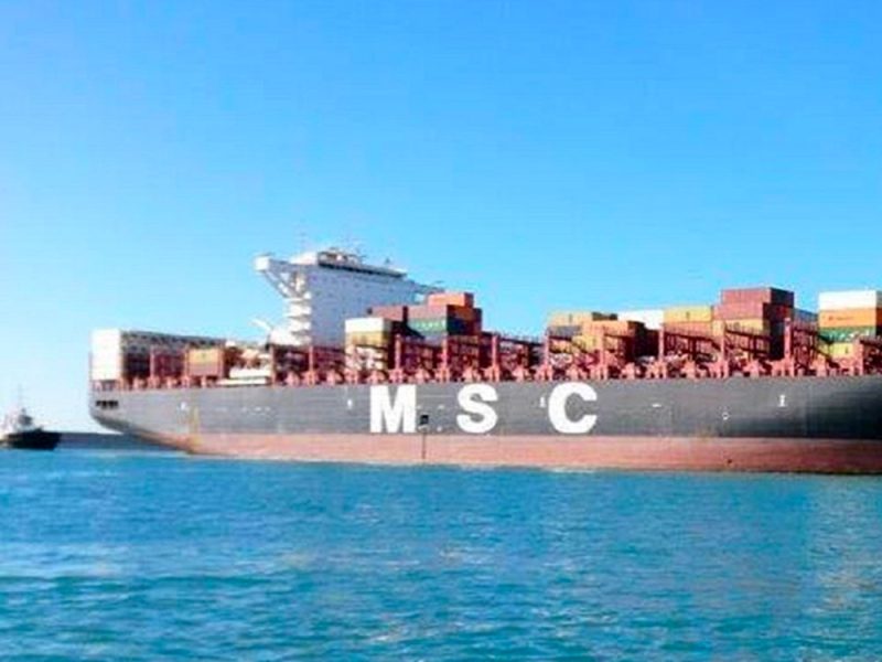 la-nave-portacontainer-della-flotta-Msc-ark1
