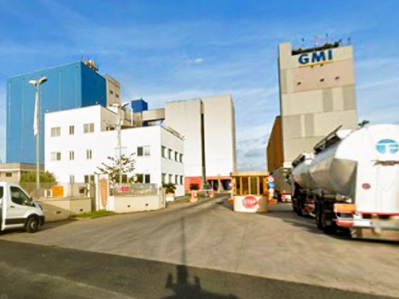 la-sede-degli-impianti-industriali-di-Grandi-Molini-Italiani-a-Livorno-svw
