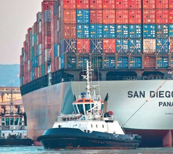 rimorchiatore-container-neri1
