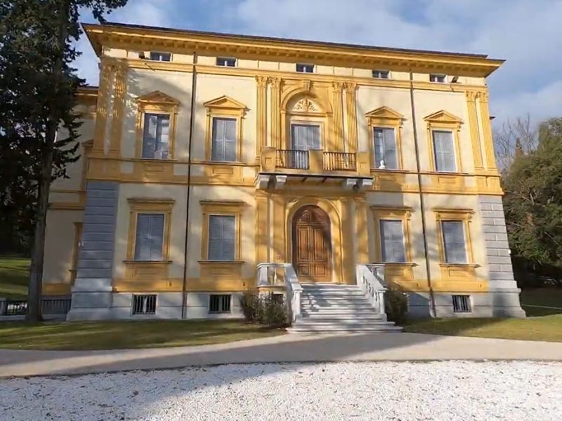 villa-fabbricotti-a-Carrara-il-luogo-prescelto-per-i-corsi-universitari-1y